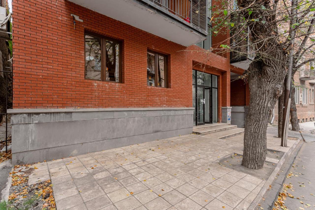 The Tbilisi Pod Hostel Buitenkant foto