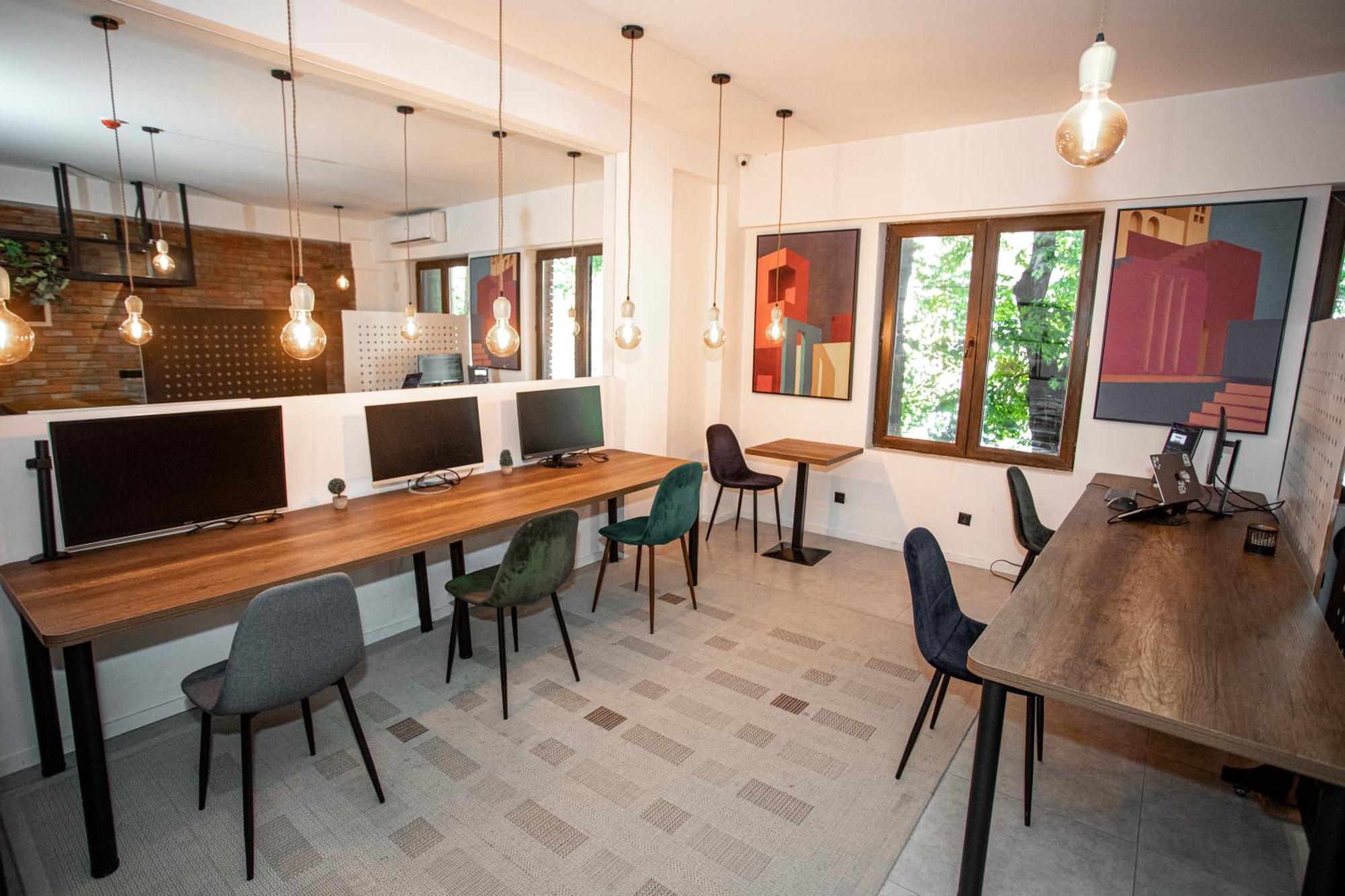The Tbilisi Pod Hostel Buitenkant foto